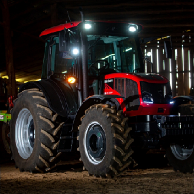 8600 Series - Mahindra Tractor